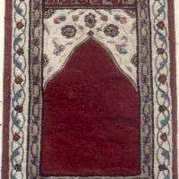 Herez Prayer Rug (large), a Ruth Hall Pattern, H467    33" x 51"