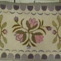 Newbury, a Ruth Hall Pattern, H30, 24" x 42"