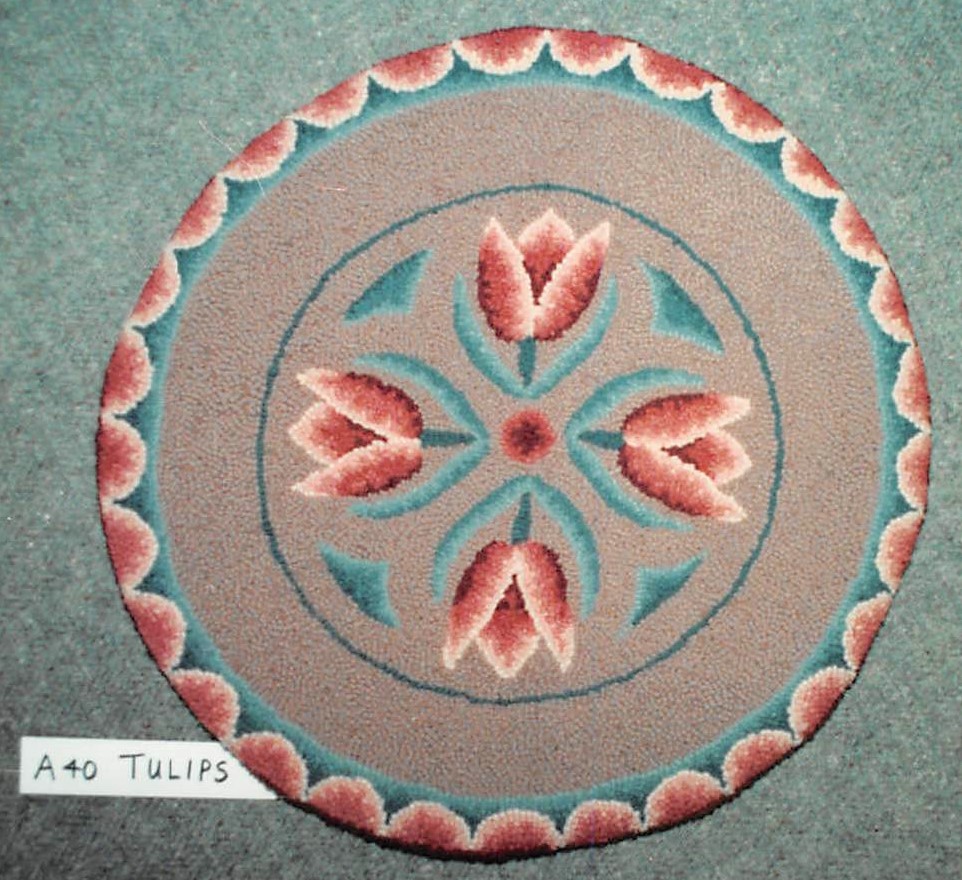Tulip, Joan Moshimer Studio presents Anita Allen Pattern, 15" round, A 40