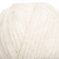 Velvet Yarn Fabulous Cream to Hook with!