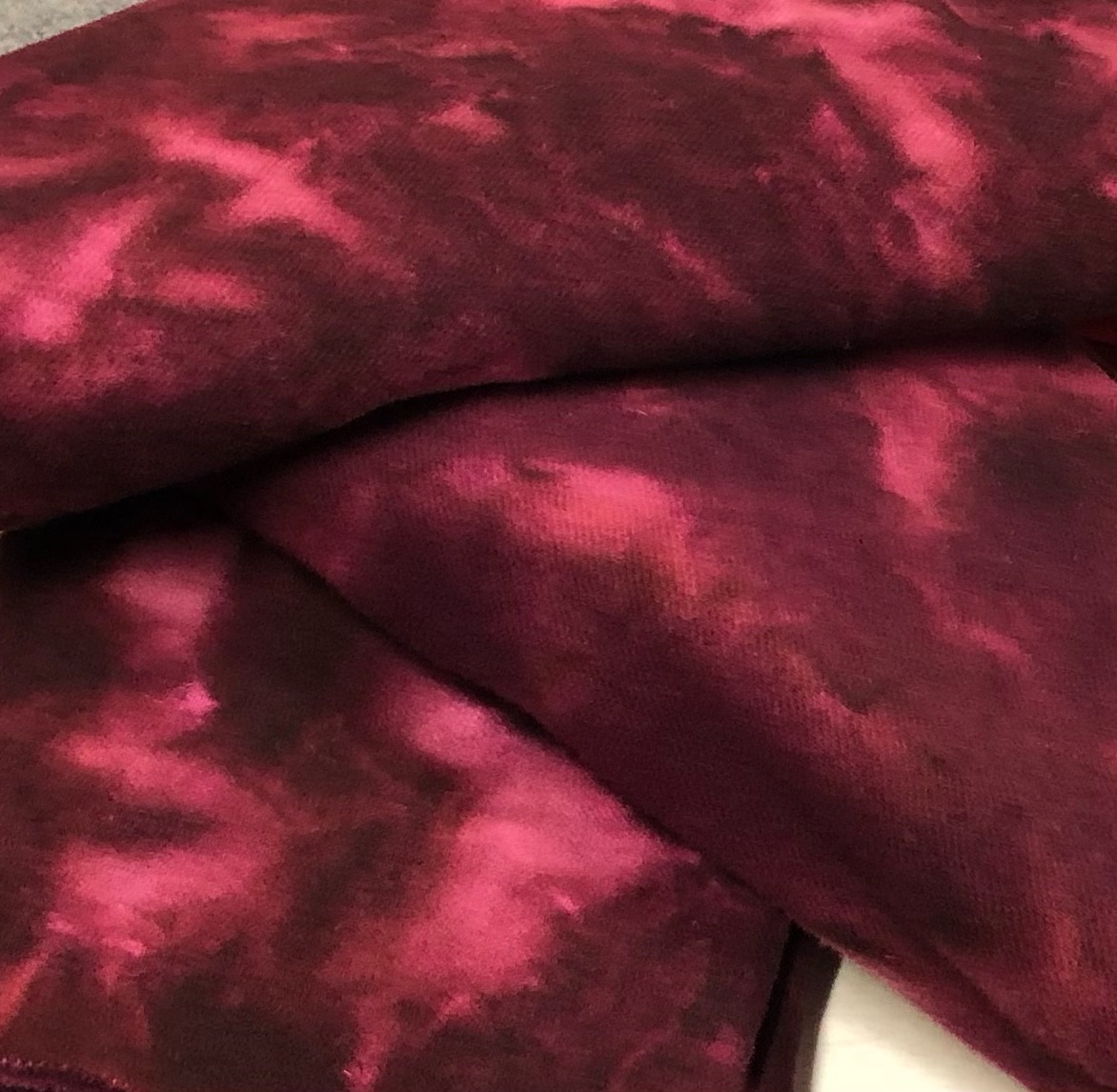 Hand Dyed Wool - Bowl of Cranberries
